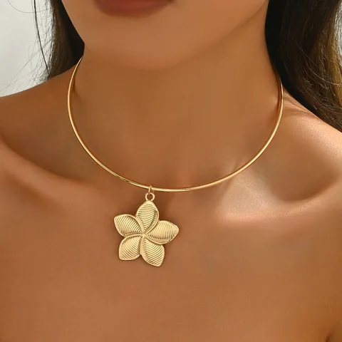 CHOKER RIGIDA DE FLOR