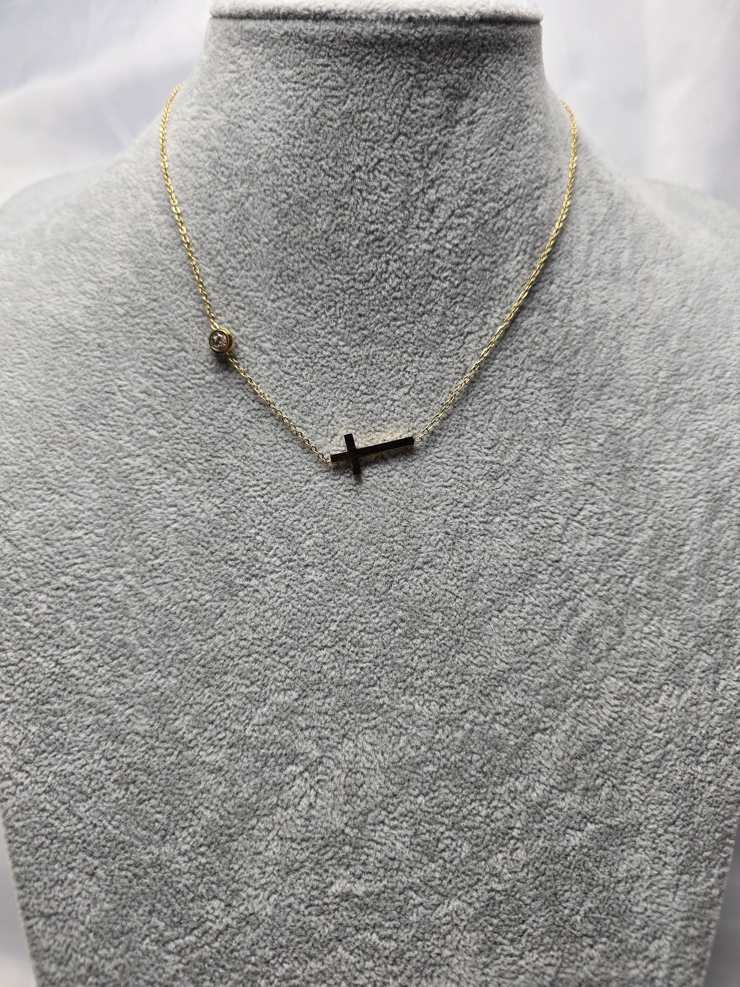 COLLAR CRUZ