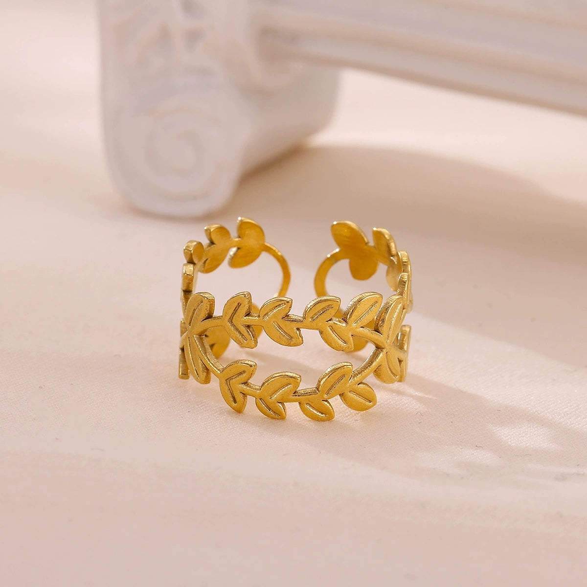 ANILLO LAUREL