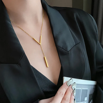 COLLAR COLGANTE V