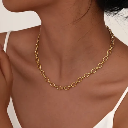 COLLAR ESLABONES CORTOS