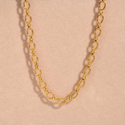 COLLAR ESLABONES CORTOS
