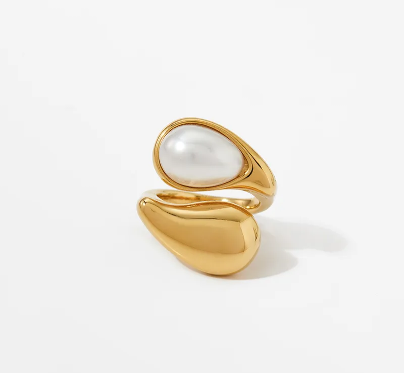 ANILLO ENTRELASADO CON PERLA